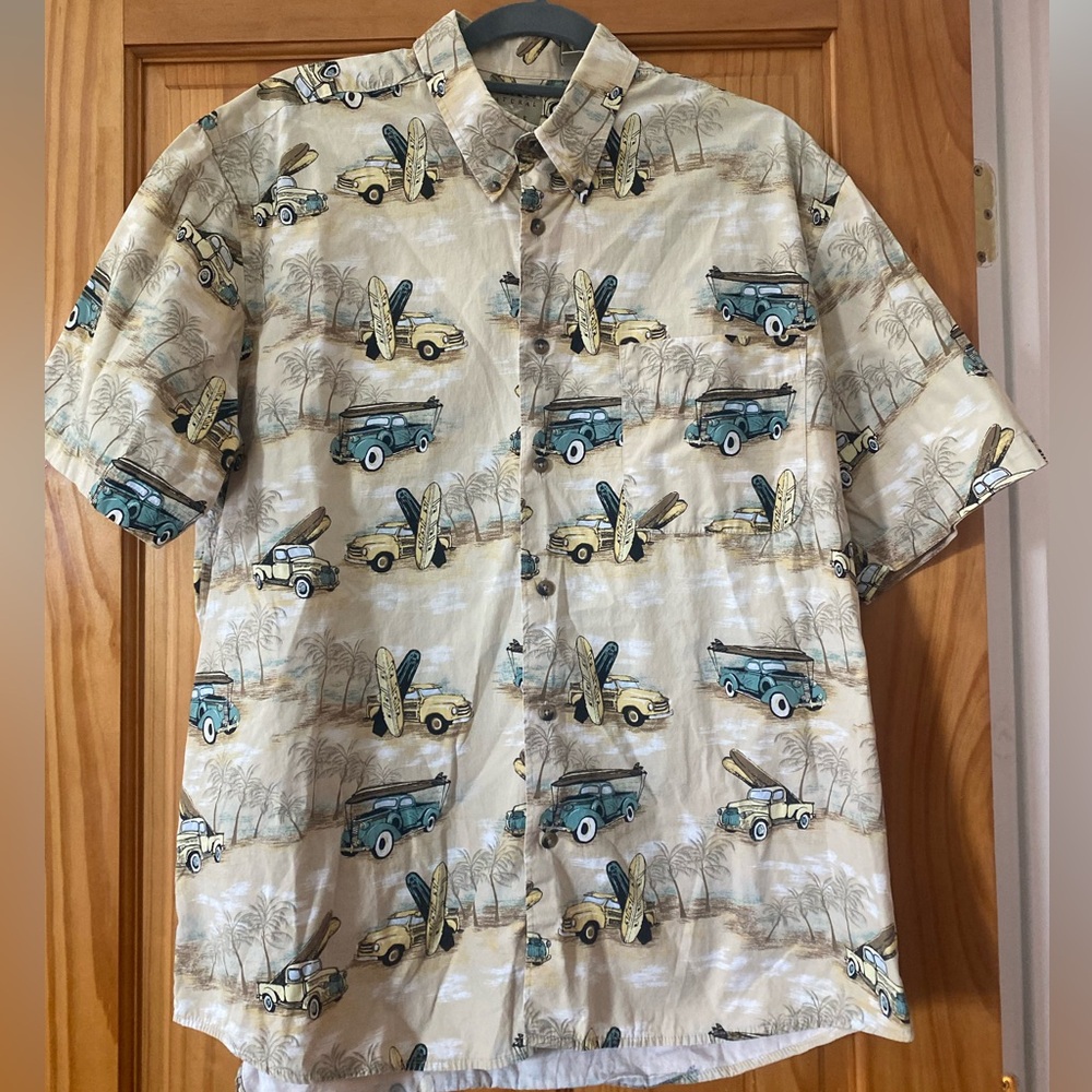 Natural Issue Hawaiian Surf Shirt Men’s L Woody Wagon Beach Button Up Retro